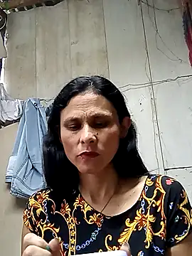 yuliitza4 online show from 03/29/26, 12:27