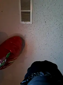 Snapshot of jaylaandVello chatting on 02/25/26, 10:25 jaylaandVello online show from 02/25/26, 10:25