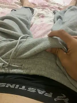 Snapshot of xrepnap013 chatting on 02/24/26, 11:47 xrepnap013 online show from 02/24/26, 11:47