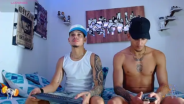 AdamsDvi online show from 03/04/26, 01:44