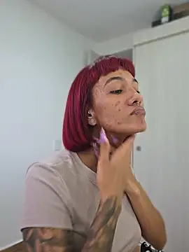 Nixtaylor1 online show from 03/18/26, 08:34