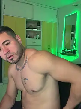 Snapshot of amon_1998 chatting on 02/27/26, 10:21 amon 1998 online show from 02/27/26, 10:21