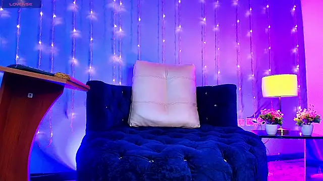 LOGAN ADAMS27 online show from 04/15/26, 12:23