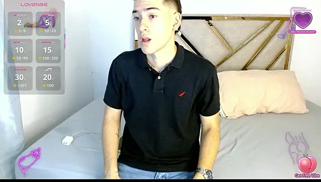 Snapshot of oliver___saint chatting on 02/28/26, 02:45 oliver saint online show from 02/28/26, 02:45