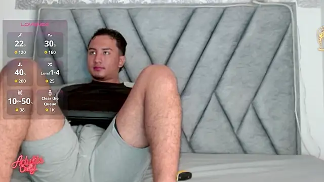 oliver   saint online show from 04/22/26, 12:46