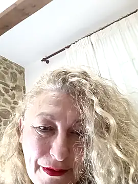 Luccia56 online show from 02/26/26, 01:37