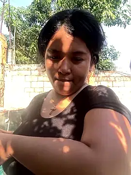 emi li82 online show from 03/30/26, 10:22