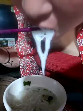 Snapshot of zanh99 chatting on 03/01/26, 11:51 zanh99 online show from 03/01/26, 11:51