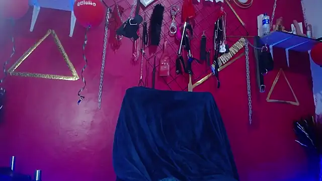 Angel Hot 4 online show from 03/03/26, 01:12