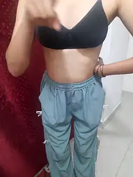 Snapshot of NeetuKumri chatting on 02/27/26, 04:34 NeetuKumri online show from 02/27/26, 04:34