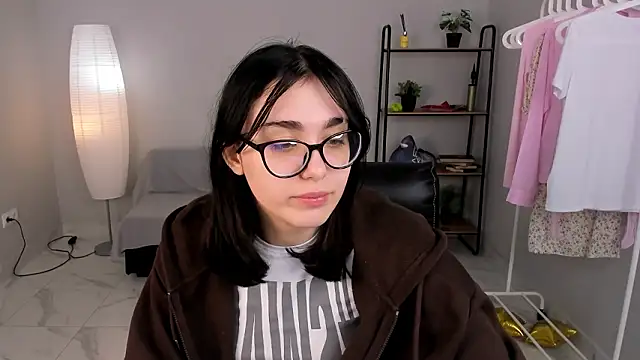 Bell Menis online show from 03/17/26, 11:46