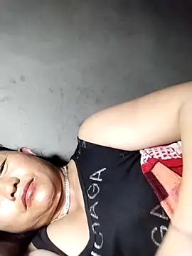 Lucie Fuzk online show from 03/08/26, 04:44