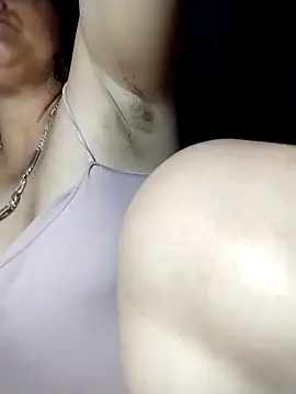 Lucie Fuzk online show from 04/16/26, 01:56