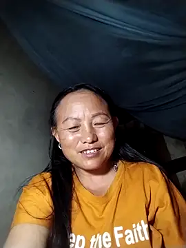 Lucie Fuzk online show from 04/22/26, 02:07