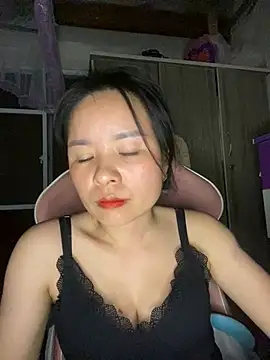 Ivy Trix2 online show from 03/08/26, 04:00