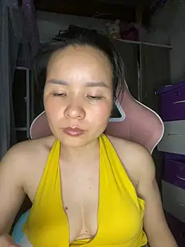 Ivy Trix2 online show from 05/24/26, 04:01