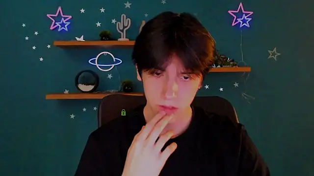 Snapshot of niko_vorn chatting on 02/28/26, 10:05 niko vorn online show from 02/28/26, 10:05