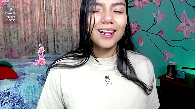 Snapshot of NoelleVireaux chatting on 02/28/26, 12:06 NoelleVireaux online show from 02/28/26, 12:06