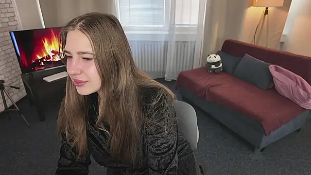 EmilyBlazee online show from 03/22/26, 10:51