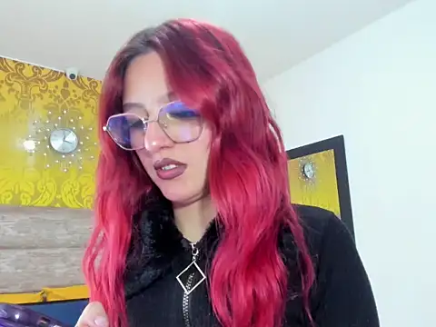 violeethh   online show from 03/04/26, 12:33