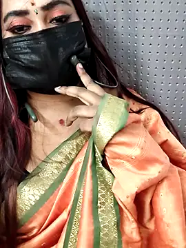 Snapshot of Cutie_Nila chatting on 06/09/26, 05:30 Cutie Nila online show from 06/09/26, 05:30