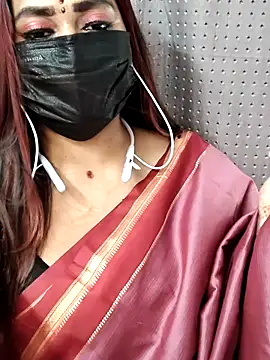 Snapshot of Cutie_Nila chatting on 07/16/26, 05:02 Cutie Nila online show from 07/16/26, 05:02