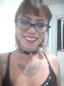 Snapshot of melmel192 chatting on 03/03/26, 03:23 melmel192 online show from 03/03/26, 03:23