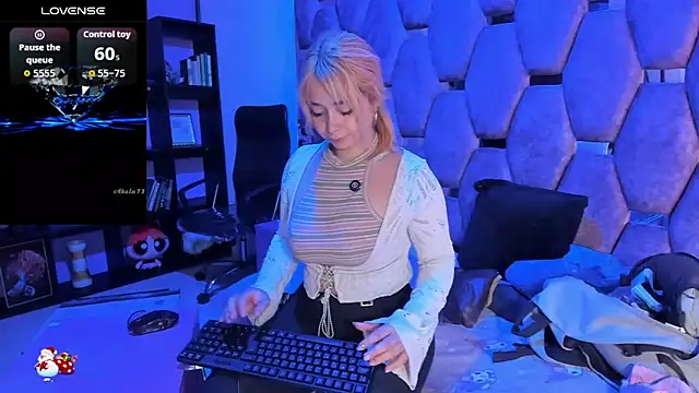 Maky Coss online show from 04/23/26, 01:02