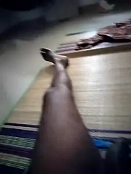 Snapshot of sathish2895 chatting on 03/26/26, 11:05 sathish2895 online show from 03/26/26, 11:05