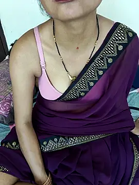 Sweet Cpl  online show from 04/09/26, 06:19