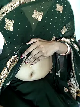 Sweet Cpl  online show from 04/22/26, 09:01