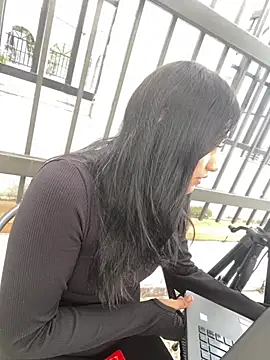 GeorgiaPink  online show from 03/25/26, 08:59