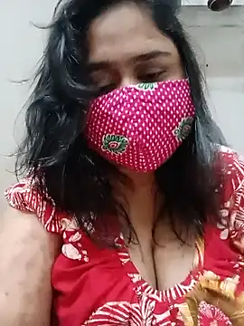 Snapshot of diyadey chatting on 06/07/26, 11:58 diyadey online show from 06/07/26, 11:58
