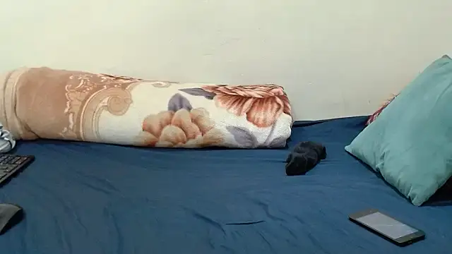 Freakycandy02 online show from 04/13/26, 08:03