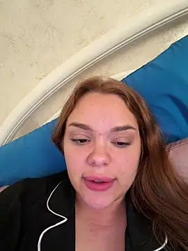 Snapshot of Kitty2490 chatting on 02/26/26, 08:13 Kitty2490 online show from 02/26/26, 08:13