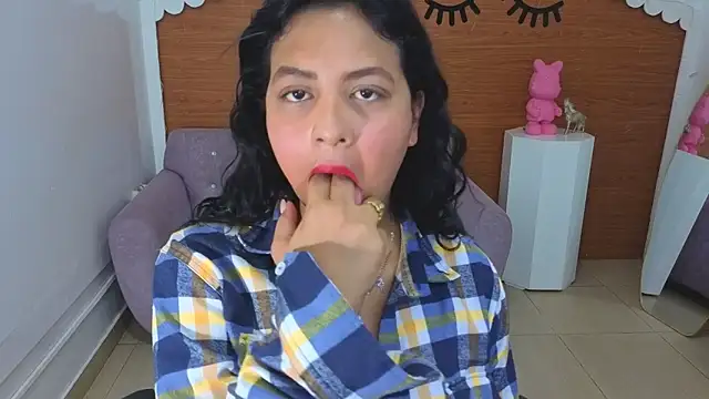 Kristen black T online show from 02/25/26, 09:24