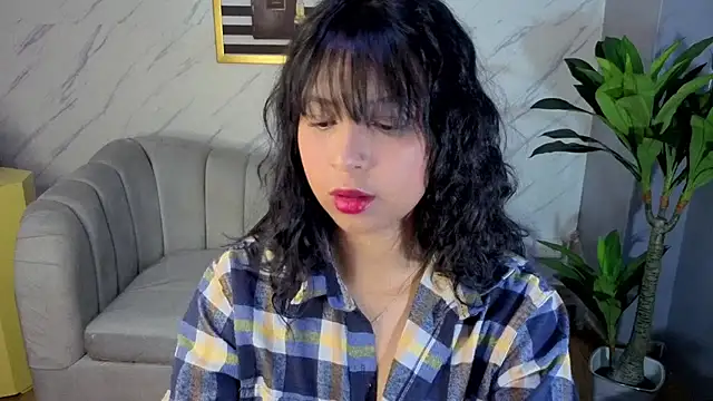 Kristen black T online show from 03/26/26, 03:12