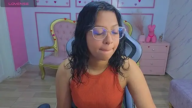 Kristen black T online show from 04/23/26, 03:30