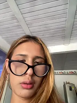 Snapshot of Angela_Garciaa chatting on 07/16/26, 07:53 Angela Garciaa online show from 07/16/26, 07:53