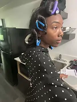 Loopsies online show from 04/16/26, 04:30