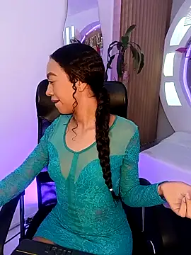 ritzabeth daniel online show from 04/21/26, 02:51