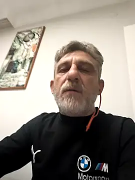 Snapshot of arelll34 chatting on 02/25/26, 11:58 arelll34 online show from 02/25/26, 11:58