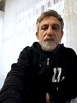 arelll34 online show from 04/10/26, 03:06