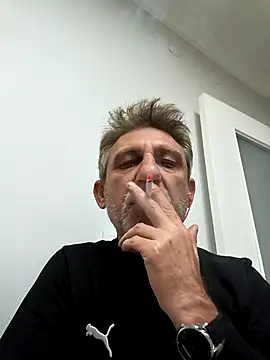 arelll34 online show from 04/25/26, 09:12