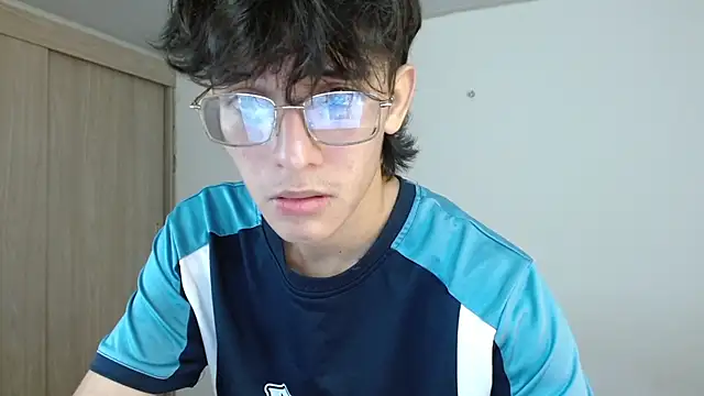 noah millerx online show from 06/16/26, 10:12