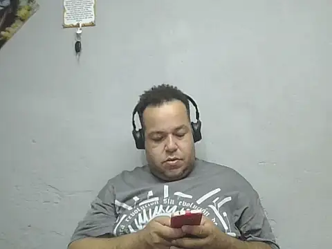 UrsoBissexualPauGrosso online show from 03/28/26, 12:32