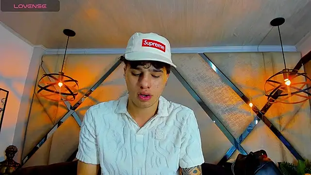 EXCLUSIVE8 online show from 04/13/26, 04:29