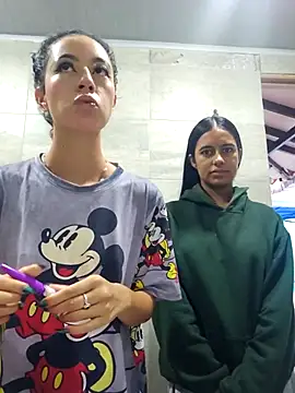 SAMY AND ARI online show from 04/21/26, 11:05