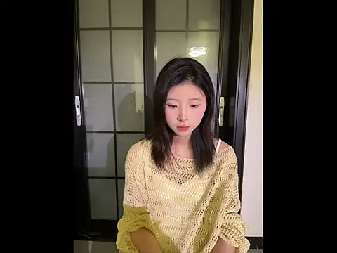 Y--F--LOVE online show from 03/04/26, 12:55