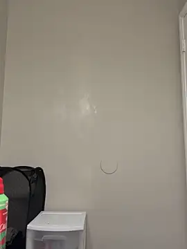 Snapshot of Val3ntin99 chatting on 02/28/26, 05:41 Val3ntin99 online show from 02/28/26, 05:41